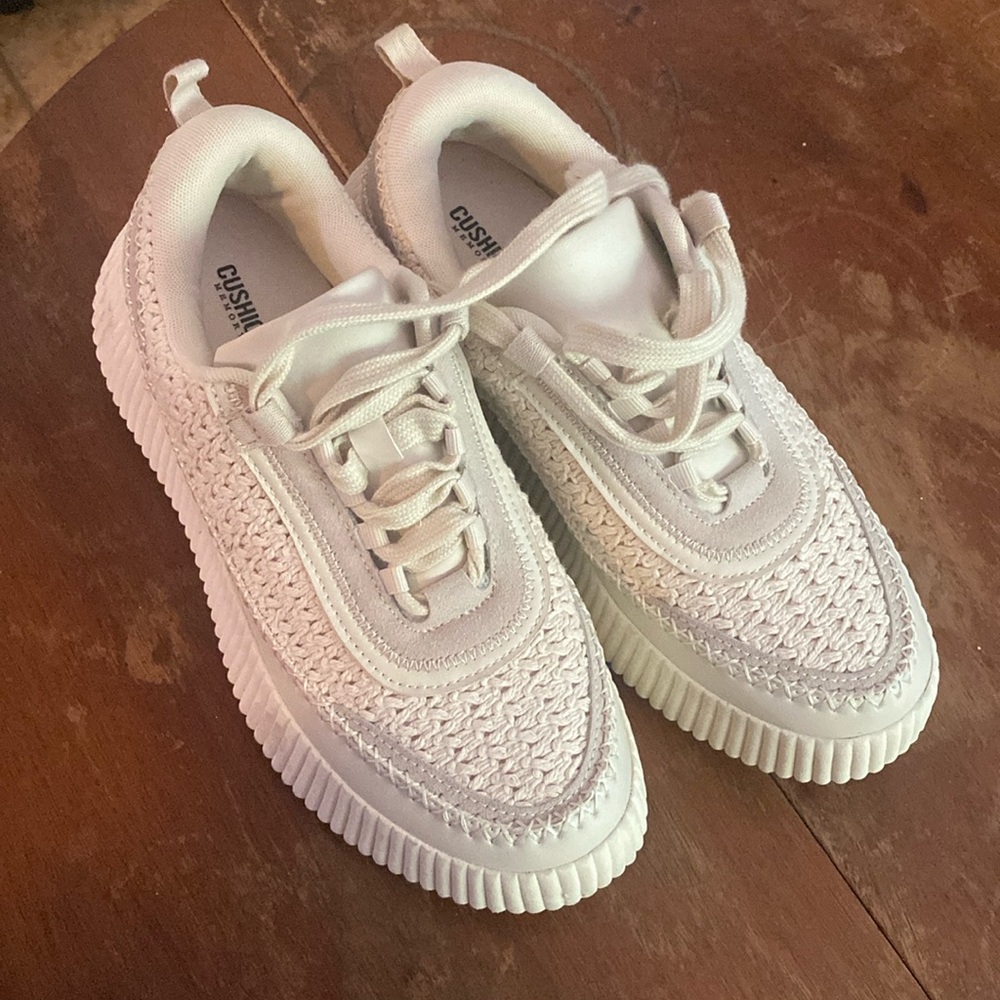 Cushionaire Memory Foam Crochet Sneakers